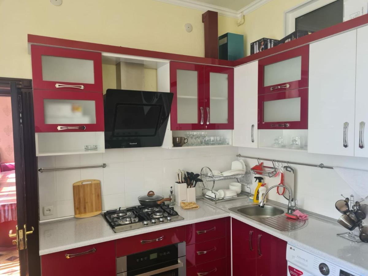 Apartment 3-Room Beruni Street サマルカンド エクステリア 写真