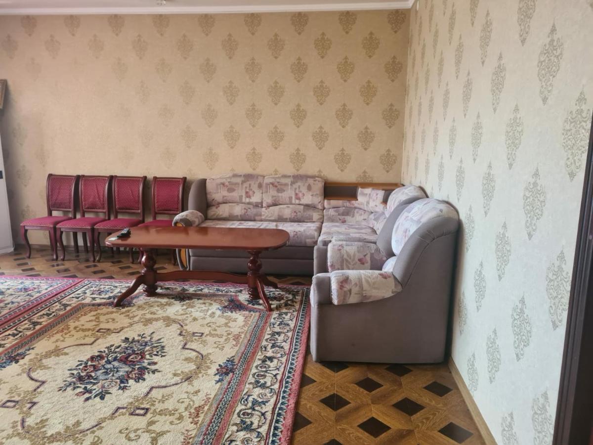 Apartment 3-Room Beruni Street サマルカンド エクステリア 写真